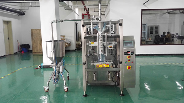 酸菜魚醬料包包裝機(jī)設(shè)備