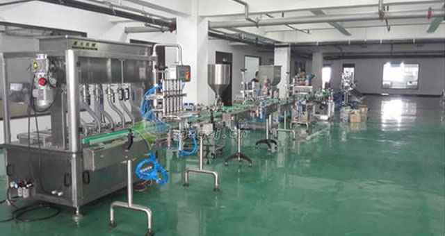 6頭顆粒醬料灌裝機(jī)