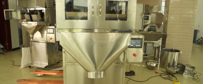 板栗包裝機(jī)_板栗顆粒稱重包裝機(jī)