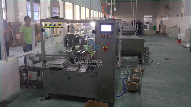 調(diào)味醬食品包裝機(jī),全自動(dòng)調(diào)味醬包裝機(jī)